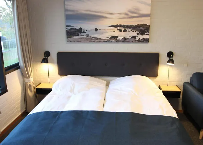 2 Person In Tatil Evi